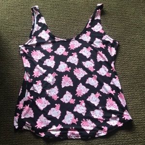 Loose fitting Aggretsuko Tank top